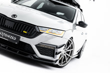 Carica l'immagine nel visualizzatore di Gallery, Set di Splitter V.2 Skoda Octavia RS Station Wagon Mk4 — particolare del bordo