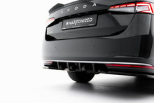 Load image into Gallery viewer, Set di Splitter V.2 Skoda Superb Berlina Mk4 — vista posteriore