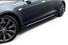 Carica l'immagine nel visualizzatore di Gallery, Set di Splitter V.2 Tesla Model S Mk1 — vista angolata