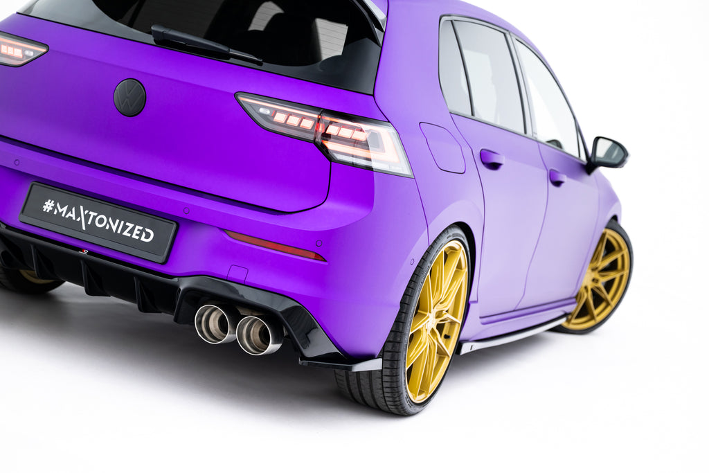 Set di Splitter V.5 Volkswagen Golf R Hatchback Mk8 Facelift — particolare del bordo