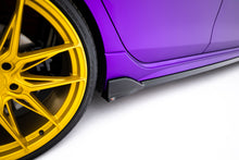 Carica l'immagine nel visualizzatore di Gallery, Set di Splitter V.6 Volkswagen Golf R Hatchback Mk8 Facelift — vista angolata