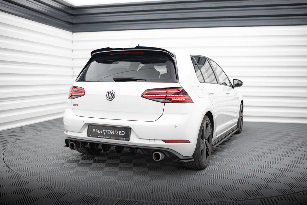 Set di Splitter Volkswagen Golf GTI Mk7 Facelift — vista d'insieme