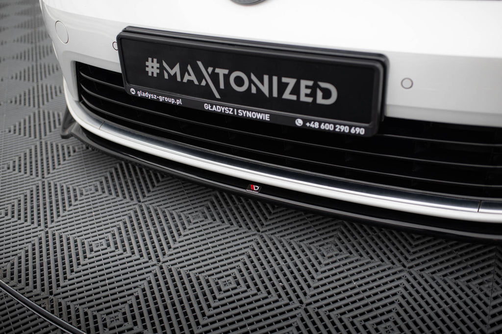 Set di Splitter Volkswagen Golf R Hatchback Mk7 — particolare del bordo