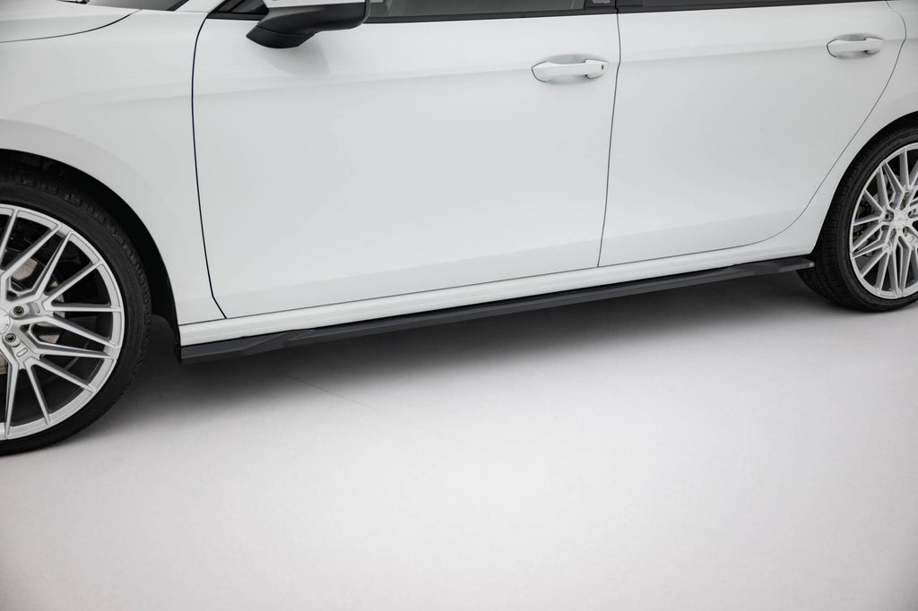 Set di Splitter Volkswagen Passat B9 — dettaglio della superficie