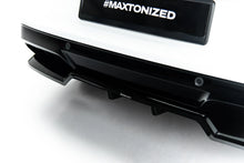 Carica l'immagine nel visualizzatore di Gallery, Set di Splitter Volkswagen T-Roc Mk2 R-Line — vista frontale