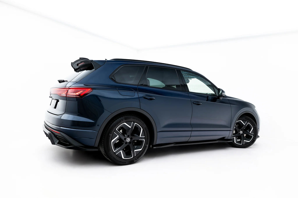 Set di Splitter Volkswagen Touareg Mk3 Facelift Elegance — dettaglio del fissaggio
