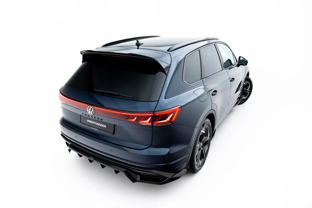 Set di Splitter Volkswagen Touareg Mk3 Facelift Elegance — vista angolata