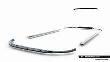 Load image into Gallery viewer, Set di Splitter Volvo V60 Mk3 R-Design — particolare della finitura