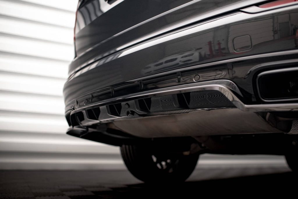 Set di Splitter Volvo XC90 Mk2 Facelift R-Design — vista posteriore