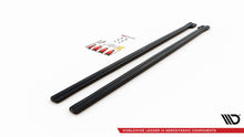 Carica l'immagine nel visualizzatore di Gallery, Diffusori sotto minigonne Maxton Design per Abarth 595 Mk1 Facelift montato sulla vettura, ABS nero lucido