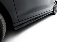 Carica l'immagine nel visualizzatore di Gallery, Diffusori Sotto Minigonne Audi A3 Berlina 8Y Facelift — montato sulla vettura