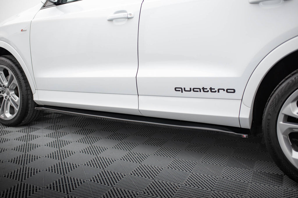 Diffusori Sotto Minigonne Audi Q3 8U S-Line — montato sulla vettura