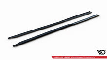 Load image into Gallery viewer, Diffusori Sotto Minigonne BMW Serie M2 G87 M-Performance — montato sulla vettura