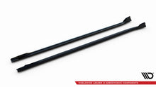 Carica l'immagine nel visualizzatore di Gallery, Diffusori Sotto Minigonne BMW iX3 G08 Facelift M-Pack — vista laterale