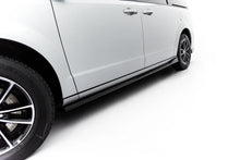 Load image into Gallery viewer, Diffusori Sotto Minigonne Dodge Grand Caravan Mk5 Facelift — particolare della finitura