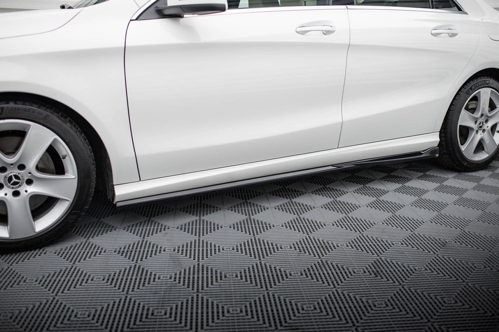 Diffusori Sotto Minigonne Mercedes CLA C117 Facelift — vista laterale