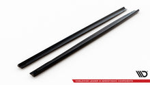 Load image into Gallery viewer, Diffusori Sotto Minigonne Mercedes Classe S Coupé C217 Facelift AMG-Line — particolare della finitura