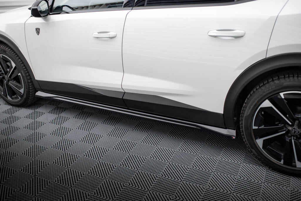 Diffusori Sotto Minigonne Peugeot 408 Mk1 — particolare della finitura