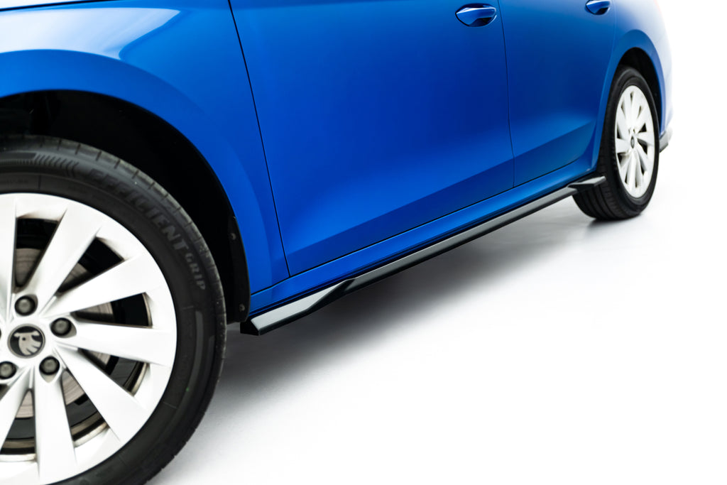Diffusori Sotto Minigonne Skoda Octavia Mk4 Facelift — particolare della finitura