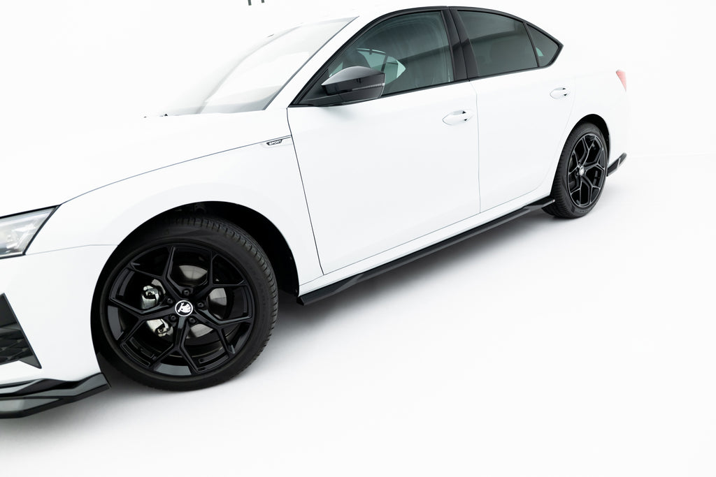 Diffusori Sotto Minigonne Skoda Octavia Mk4 Facelift Sportline — vista laterale