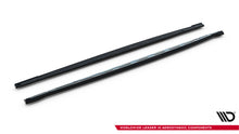Load image into Gallery viewer, Diffusori Sotto Minigonne V.1 Audi RS3 Berlina 8Y — montato sulla vettura