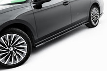 Load image into Gallery viewer, Diffusori Sotto Minigonne V.1 Skoda Superb Mk4 — montato sulla vettura