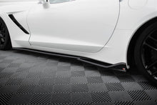 Load image into Gallery viewer, Diffusori Sotto Minigonne V.2 Chevrolet Corvette C7 Stingray — montato sulla vettura