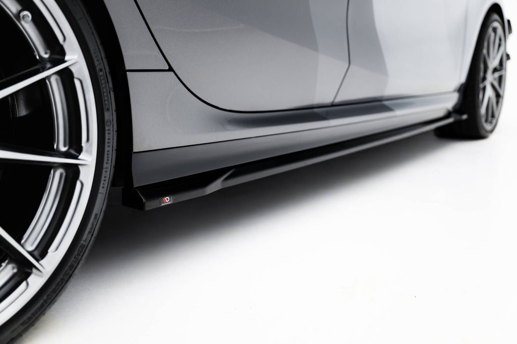 Diffusori Sotto Minigonne V.3 BMW Serie 1 M135i xDrive F70 — dettaglio del fissaggio