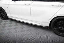 Load image into Gallery viewer, Diffusori Sotto Minigonne V.4 BMW Serie 1 F20 Facelift + Flap M-Pack / M140i — montato sulla vettura