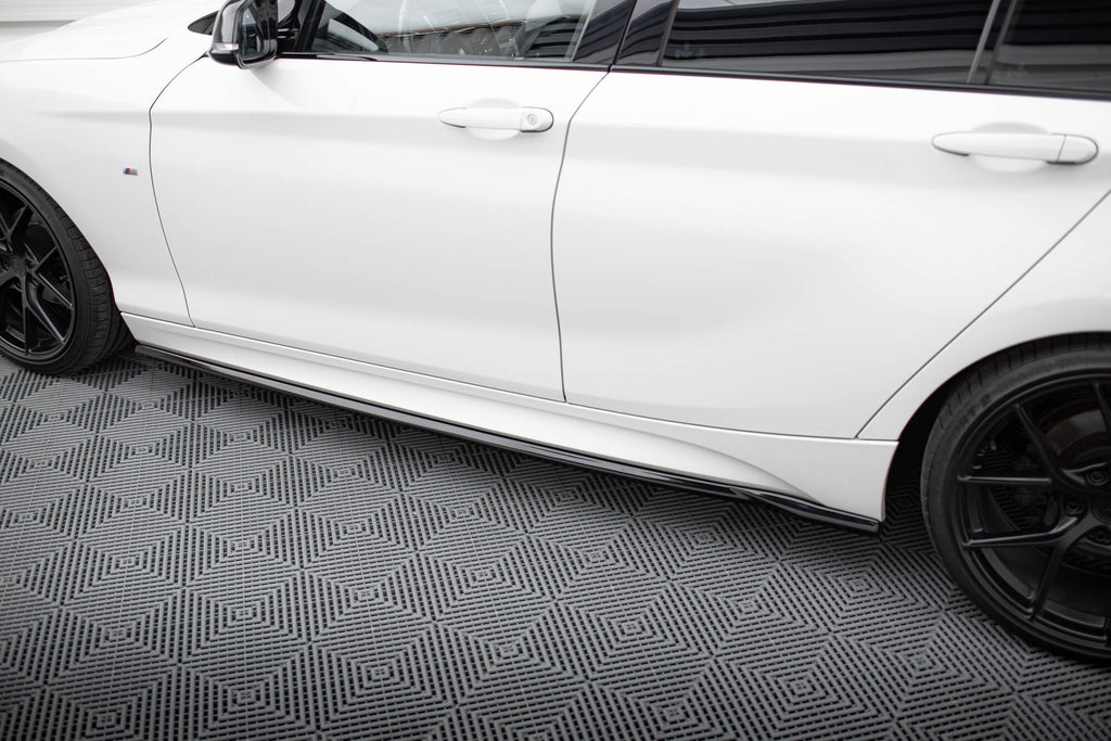Diffusori Sotto Minigonne V.5 BMW Serie 1 F20 Facelift M-Pack / M140i — montato sulla vettura