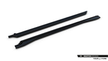 Carica l'immagine nel visualizzatore di Gallery, Diffusori Sotto Minigonne Volkswagen Touareg Mk3 Facelift R-Line — montato sulla vettura