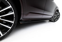 Carica l'immagine nel visualizzatore di Gallery, Diffusori Sotto Minigonne Volvo XC90 Mk2 Facelift 2 — montato sulla vettura