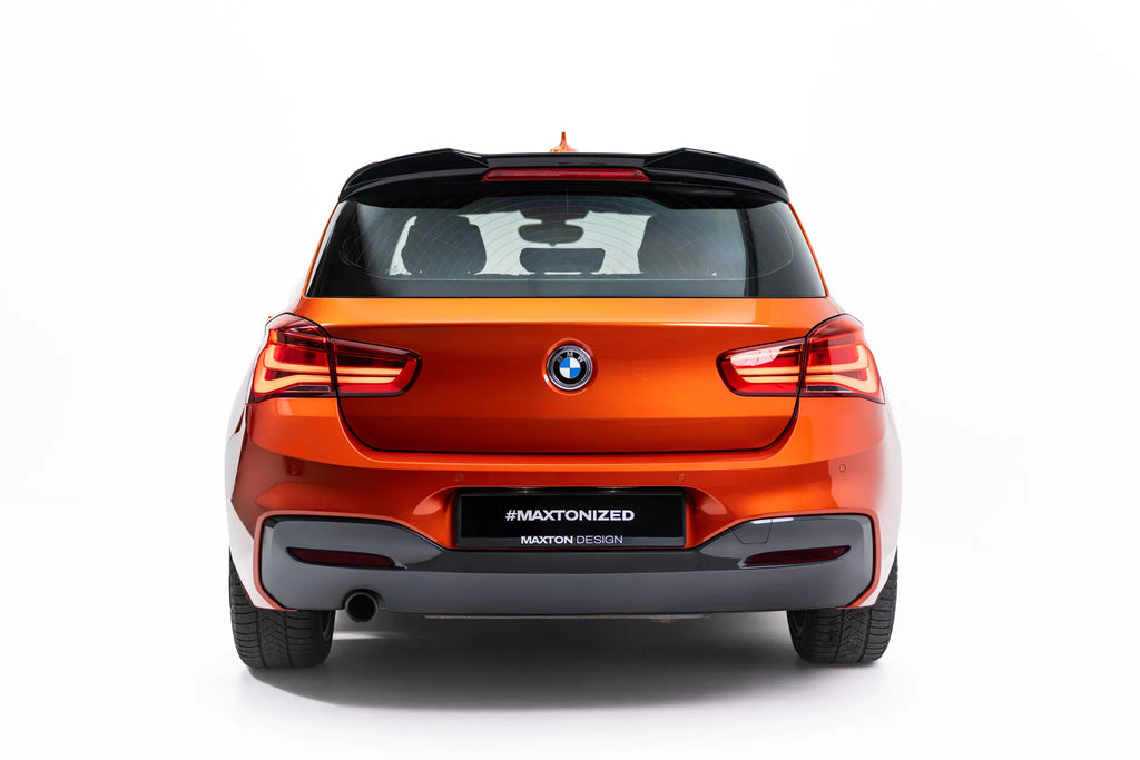 Estensione Spoiler BMW Serie 1 F20 M-Pack / M140i / M135i — vista angolata