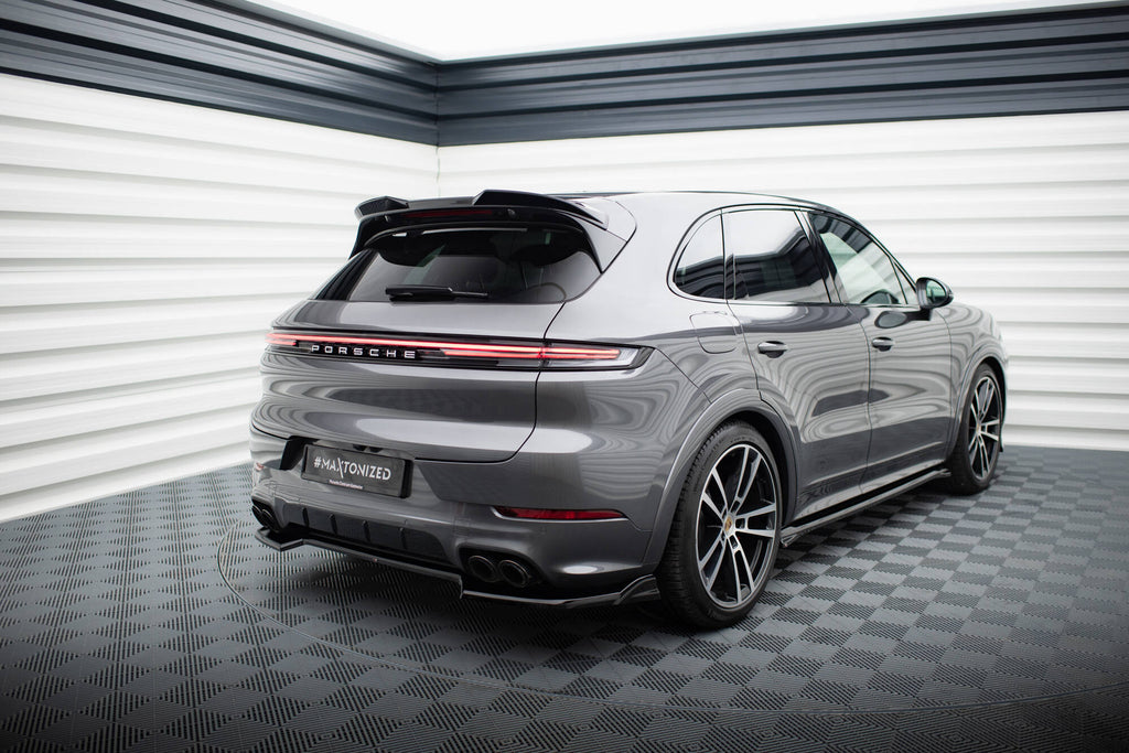 Estensione Spoiler 3D Porsche Cayenne Sport Design / Turbo SUV Mk3 Facelift — montato sulla vettura