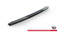 Carica l'immagine nel visualizzatore di Gallery, Estensione Spoiler Volvo S60 Mk3 R Design — particolare della finitura