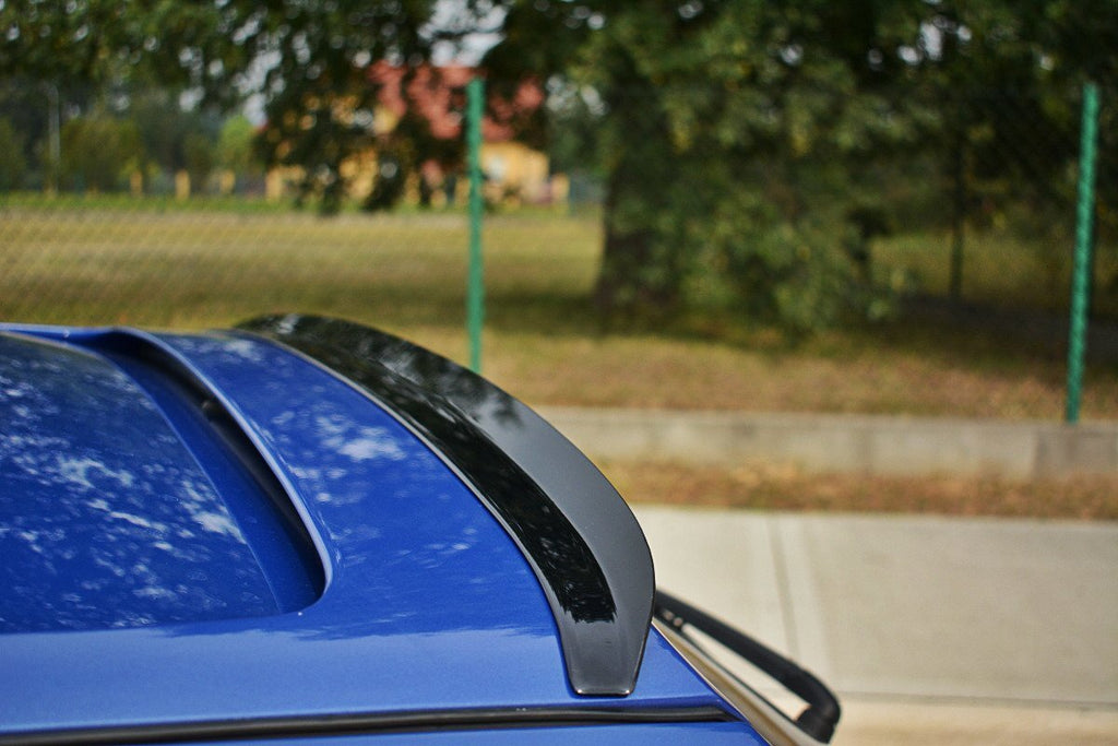 Estensione spoiler Alfa Romeo 156 GTA Station Wagon - vista di dettaglio