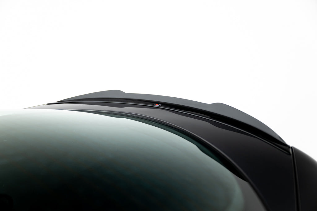 Estensione spoiler Alfa Romeo GT montata sul portellone