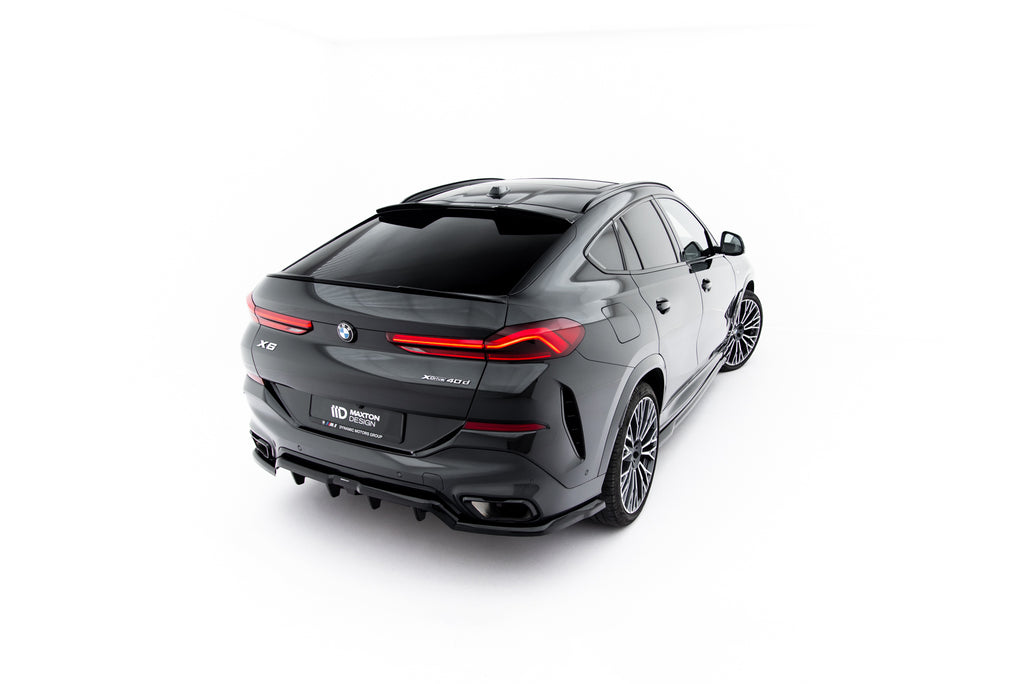 Estensione spoiler Maxton Design per BMW X6 M-Pack G06 e X6 M F96, ABS nero lucido — particolare della finitura