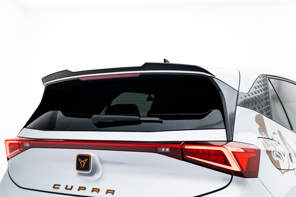 Estensione Spoiler Cupra Born Mk1 — particolare della finitura