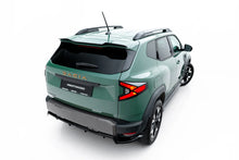 Carica l'immagine nel visualizzatore di Gallery, Estensione Spoiler Dacia Duster Mk3 — particolare della finitura