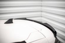 Carica l'immagine nel visualizzatore di Gallery, Estensione spoiler Maxton Design per Ford Kuga ST-Line Mk3, ABS nero lucido — dettaglio del profilo