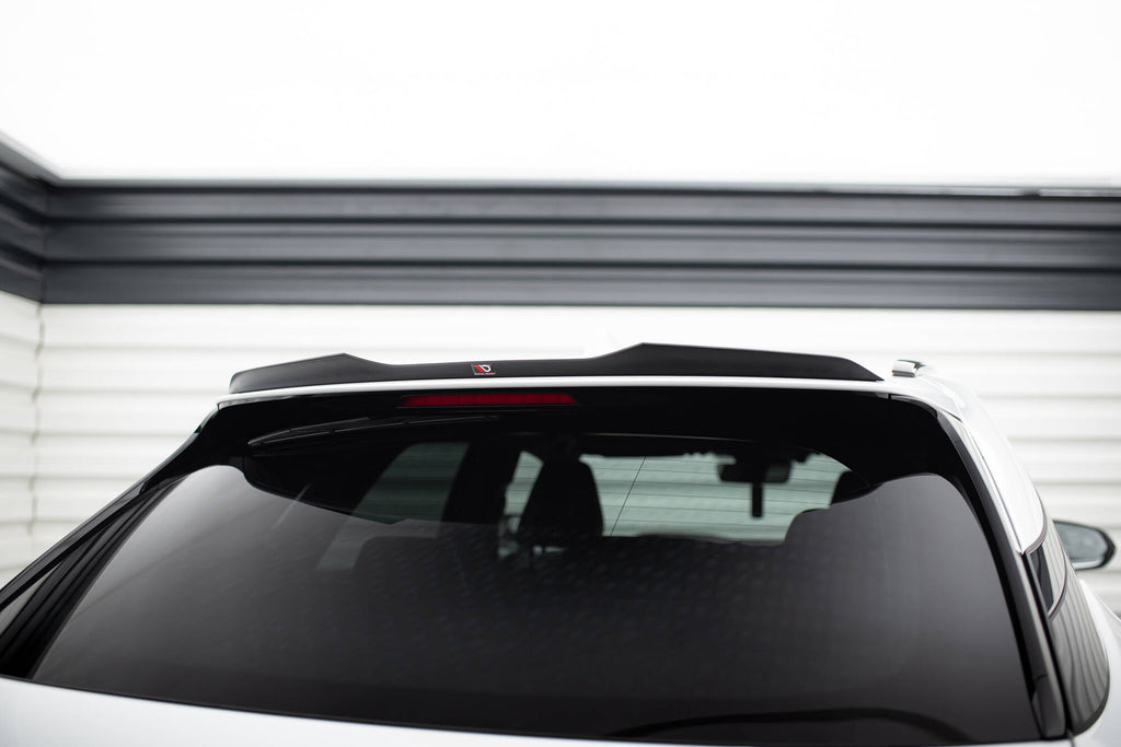 Estensione Spoiler Lexus RX Mk5 F-Sport — particolare della finitura