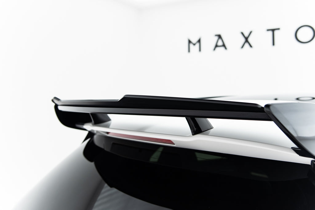 Estensione Spoiler Mercedes GLA 45 AMG X156 Facelift — montato sulla vettura