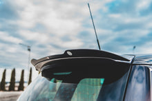 Carica l'immagine nel visualizzatore di Gallery, Estensione spoiler Mini Countryman R60 JCW montata sul portellone, vista laterale