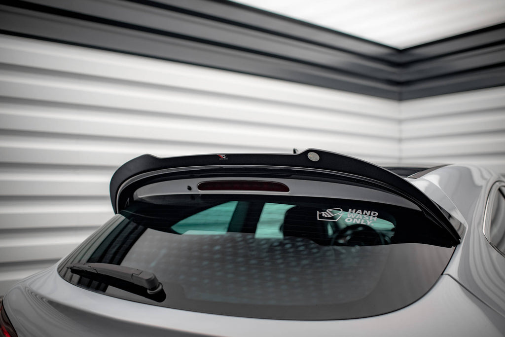 Estensione spoiler in ABS Maxton Design Opel Astra J GTC vista posteriore