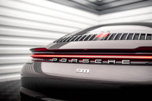 Carica l'immagine nel visualizzatore di Gallery, Estensione spoiler Maxton Design in ABS nero lucido per Porsche 911 Carrera 4S 992, dettaglio del biadesivo 3M