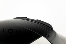 Carica l'immagine nel visualizzatore di Gallery, Estensione Spoiler Porsche Panamera 971 Facelift GTS / 4S / E-Hybrid — dettaglio del profilo
