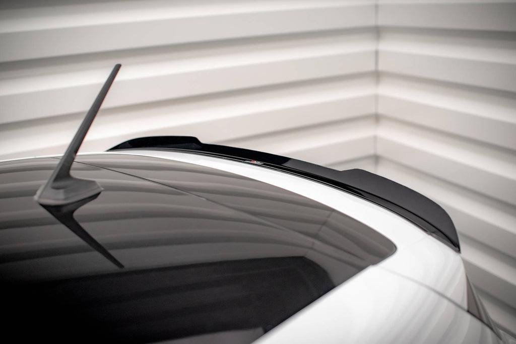 Estensione spoiler Maxton Design per Renault Clio Mk5, ABS nero lucido — vista ravvicinata