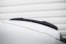 Carica l'immagine nel visualizzatore di Gallery, Estensione Spoiler Rolls Royce Cullinan — particolare della finitura