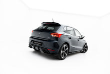 Carica l'immagine nel visualizzatore di Gallery, Estensione spoiler Maxton Design per Seat Ibiza Mk5 FR, ABS nero lucido — dettaglio del profilo